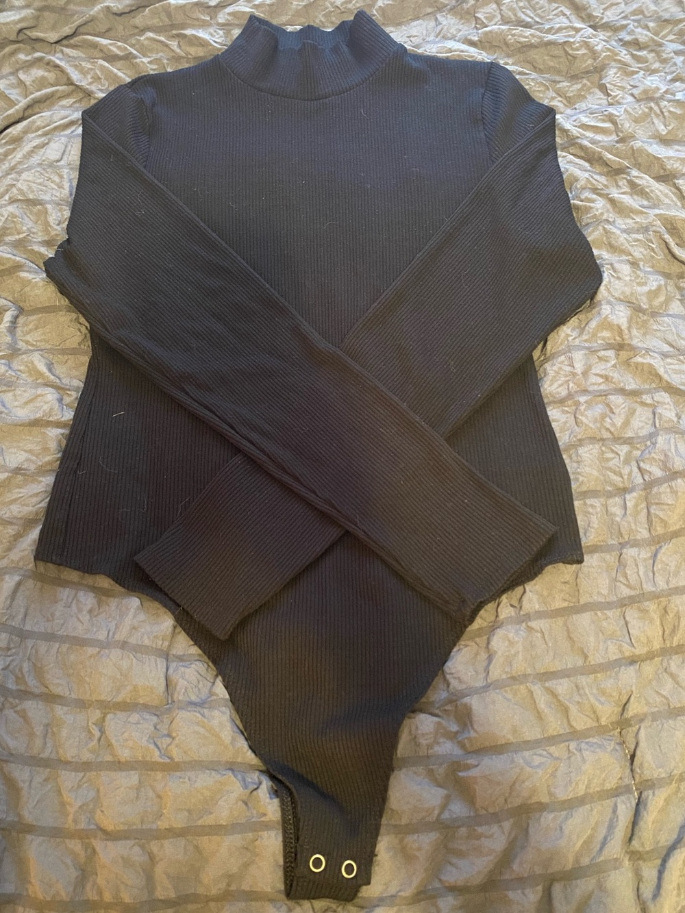American Eagle Outfitters Long-Sleeved Ribbed Mock Neck Bodysuit